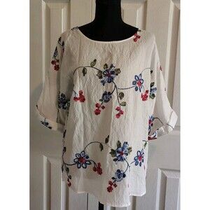 Kindred Floral Embroidered White Linen-Blend Short Sleeve Top Blouse - Large